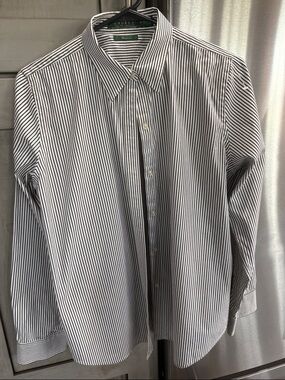Lauren Ralph Lauren woman’s  White Shirt with Black Pinstripes size m